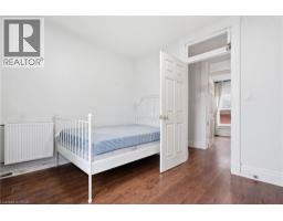 30 REGINA Street N - 13