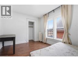 30 REGINA Street N - 14