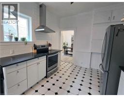 12 PEARL Street - 12