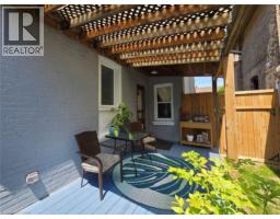 12 PEARL Street - 31