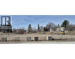 63 BENJAMIN Street - 1