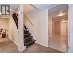 176 WESLEY Crescent - 16