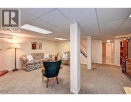 176 WESLEY Crescent - 26