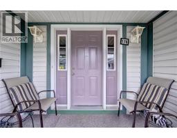 176 WESLEY Crescent - 4