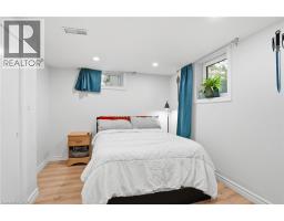 59 OAKLEY Court - 33