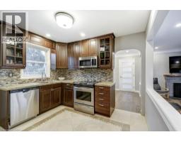 34 OAKLEY Court - 10