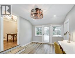 34 OAKLEY Court - 14