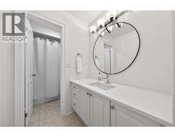 405 RIDEAU RIVER Street - 33