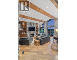 1546 MARYHILL Road - 12