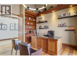 1546 MARYHILL Road - 27