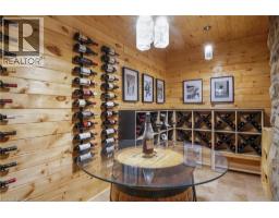 1546 MARYHILL Road - 35