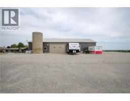 1546 MARYHILL Road - 42