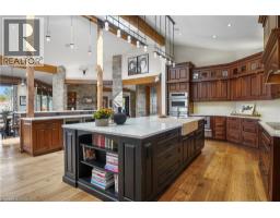 1546 MARYHILL Road - 9