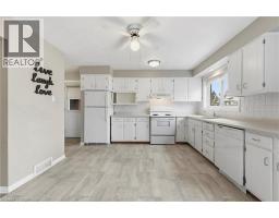 107 DUNSMERE Drive - 10