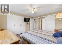 107 DUNSMERE Drive - 24