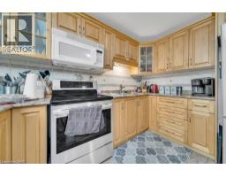 15 ANDERSON Drive - 13