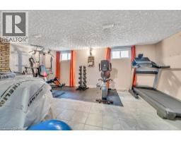 15 ANDERSON Drive - 35