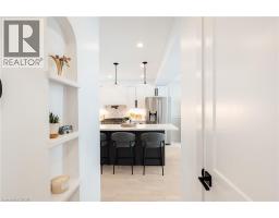 62 LANG Crescent - 13