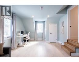 62 LANG Crescent - 35