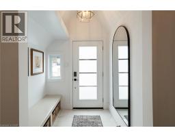 62 LANG Crescent - 4