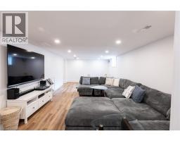 62 LANG Crescent - 40