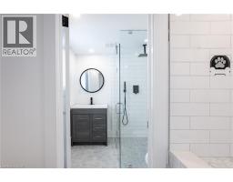 62 LANG Crescent - 42