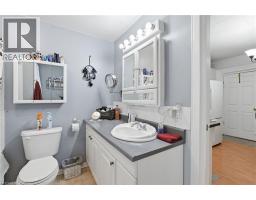 56 VICTORIA Street - 18