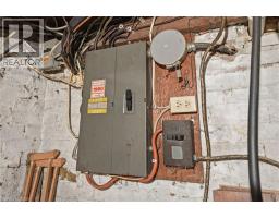 56 VICTORIA Street - 22