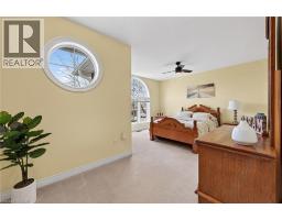 60 HIGHLAND Boulevard - 31