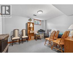 60 HIGHLAND Boulevard - 43