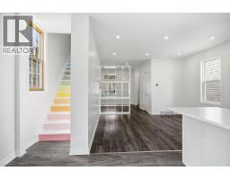 42 PALACE Street - 12