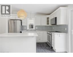 42 PALACE Street - 15