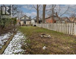 42 PALACE Street - 26