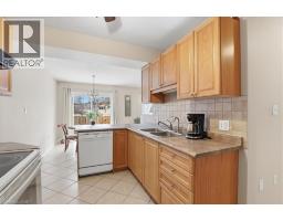 324 MAVERICK Street - 10