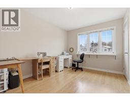 324 MAVERICK Street - 26