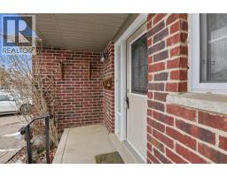 324 MAVERICK Street - 6