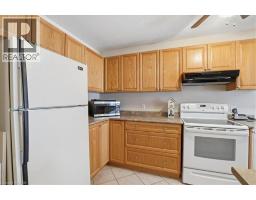 324 MAVERICK Street - 8