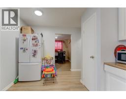 110 HAZELGLEN Drive - 12