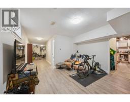 104 KENT Street - 25