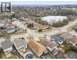 104 KENT Street - 35