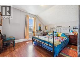 156 WELLINGTON Street N - 31