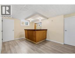 58 LOWREY Avenue S - 26