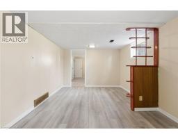 58 LOWREY Avenue S - 32