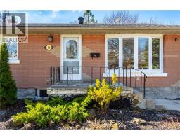 58 LOWREY Avenue S - 4