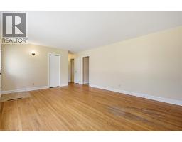 58 LOWREY Avenue S - 9