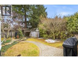 38 PARKER Avenue - 37