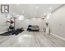 219 MOORLANDS Crescent - 21