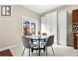 219 MOORLANDS Crescent - 9