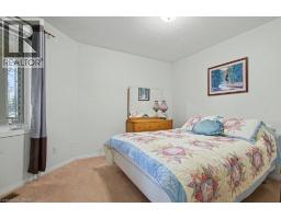 50 MIDLAND Drive UnitNo. 17 - 19