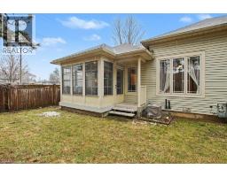 50 MIDLAND Drive UnitNo. 17 - 29